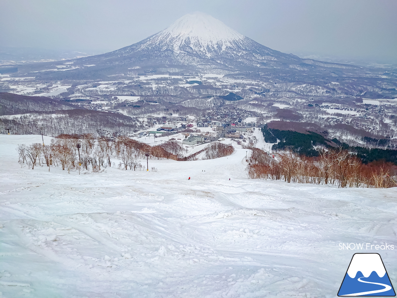 ニセコ東急グラン・ヒラフ｜広大なゲレンデを独り占め♪春は午後からのんびり滑るのも、良きかな(*^^)v